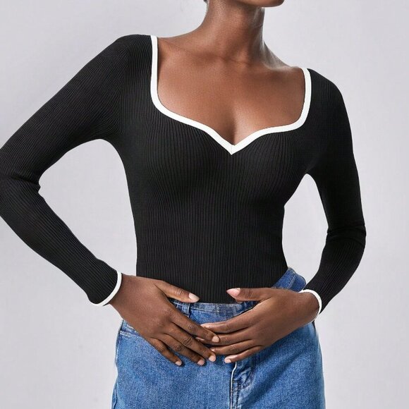 Black And White Casual Women's Contrast Binding Sweetheart Neck Sweater - Picture 4 of 6